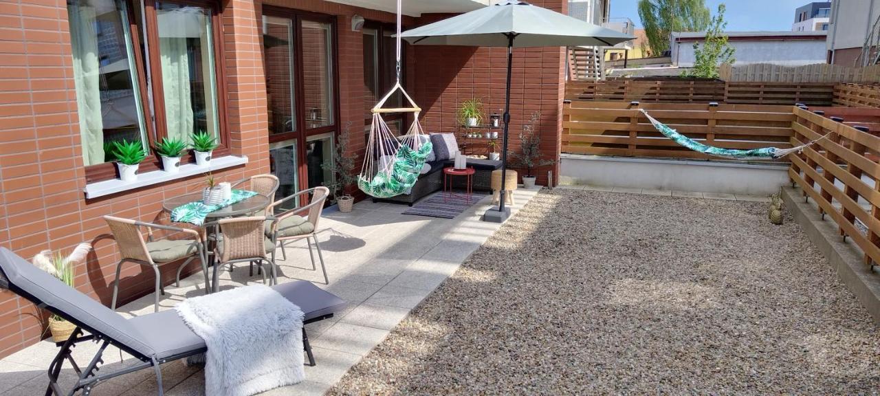 Ferienwohnung Apartament Amber Z Duzym Tarasem Kolberg Exterior foto
